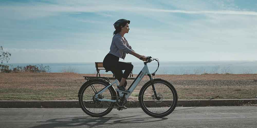 Uno de los regalos para parejas más prácticos es una bicicleta eléctrica